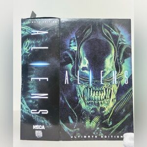 NEW NECA Aliens Ultimate Edition 7" Scale BLUE Alien Action Figure (1986)